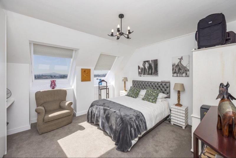 2 Bedroom Property for Sale in Dolphin Beach Western Cape